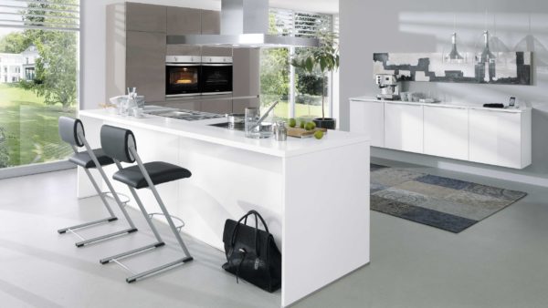 WERT KÜCHE® Gloria mit privileg Einbaugeräten