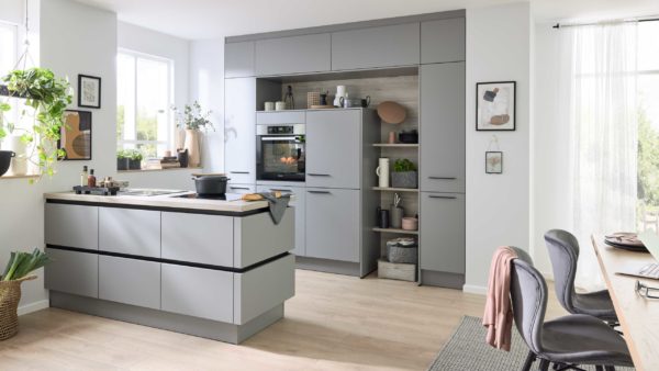 WERT KÜCHE® Ulrika mit privileg Elektrogeräten und Backofen